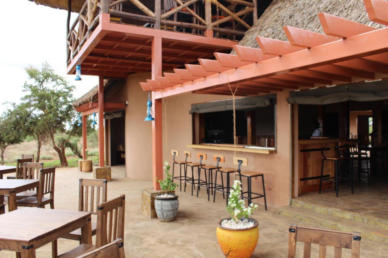 Oilepo Amboseli Hotel Rift Valley Exterior photo