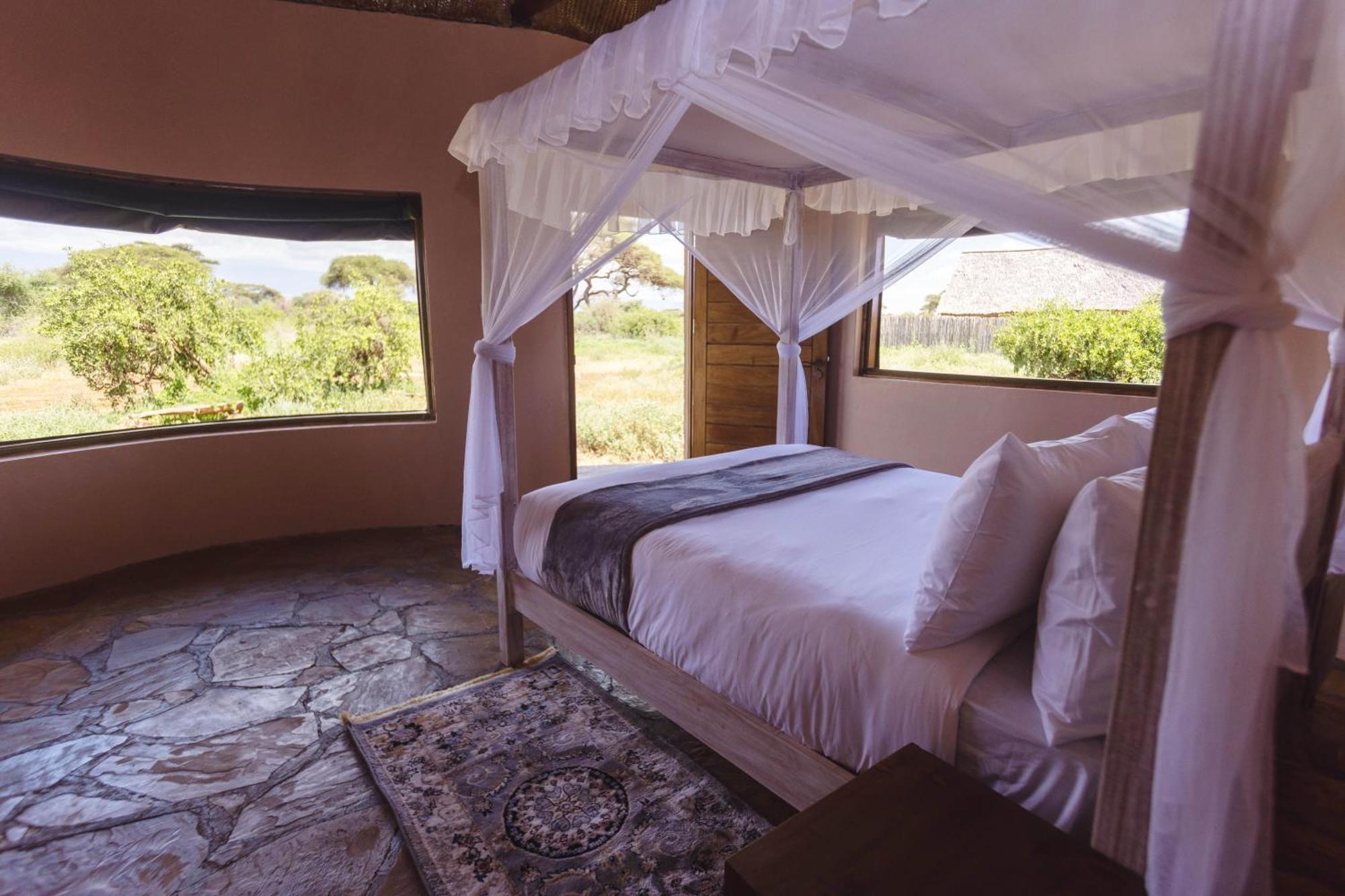Oilepo Amboseli Hotel Rift Valley Exterior photo